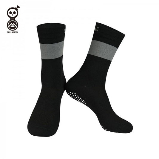 WEEKEND BLACK SOCKS