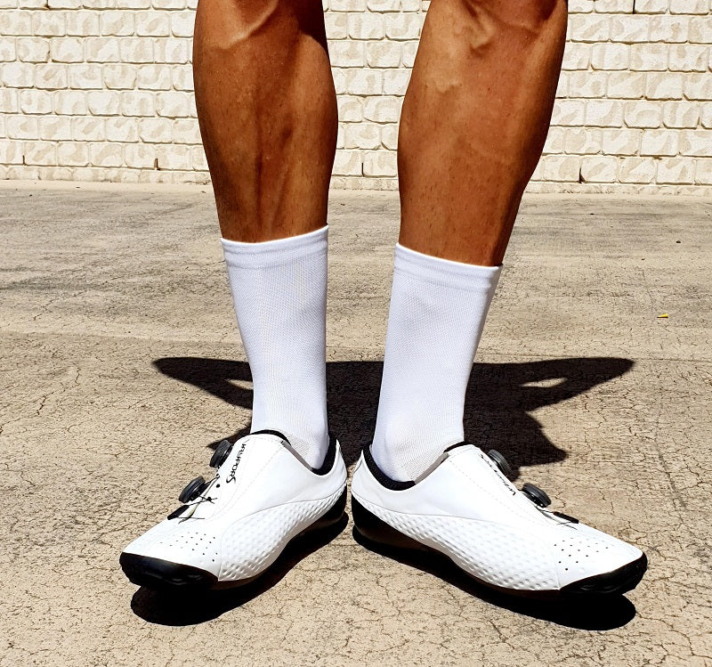 WHITE KNIT SOCKS