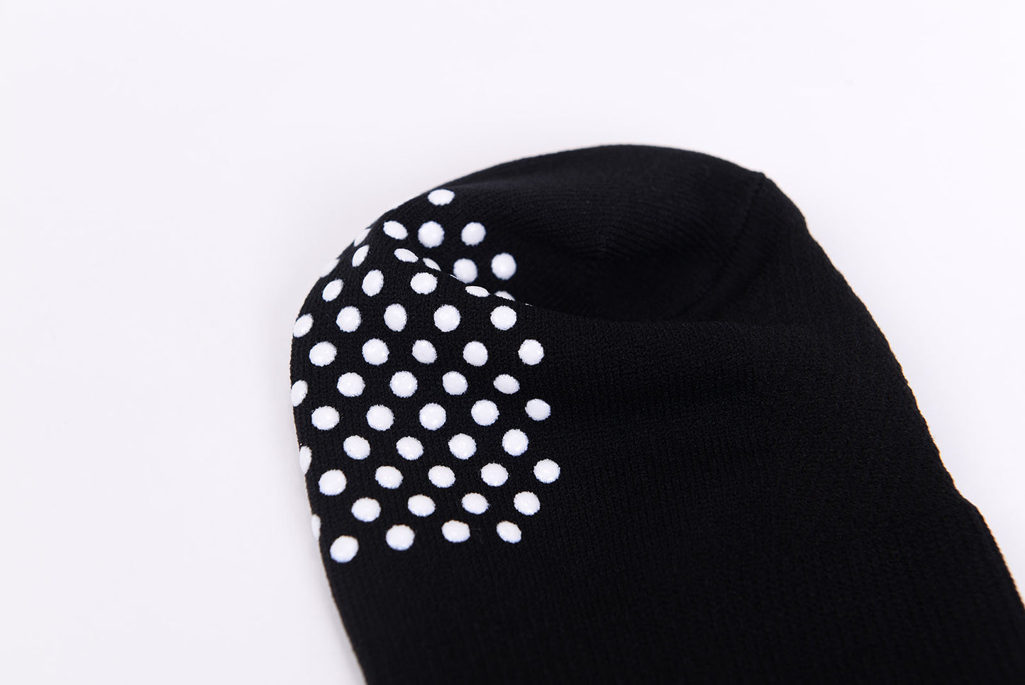 BLACK KNIT SOCKS