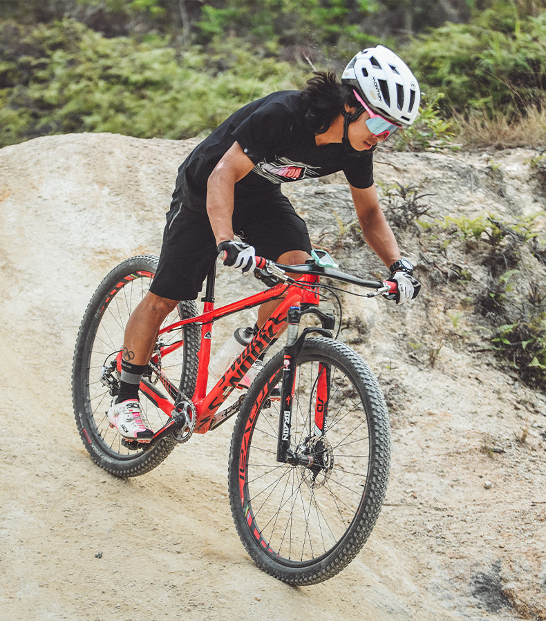JANUN 11 BLACK MTB SHORTS